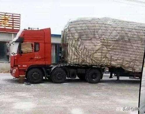 爆料卡车夫妻视频大全集,揭秘货车夫妻的温馨日常  第1张